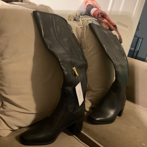 27 Edit Naturalizer Black Wide-Calf Boots — Size 7.5 (NWT) - Picture 7 of 7